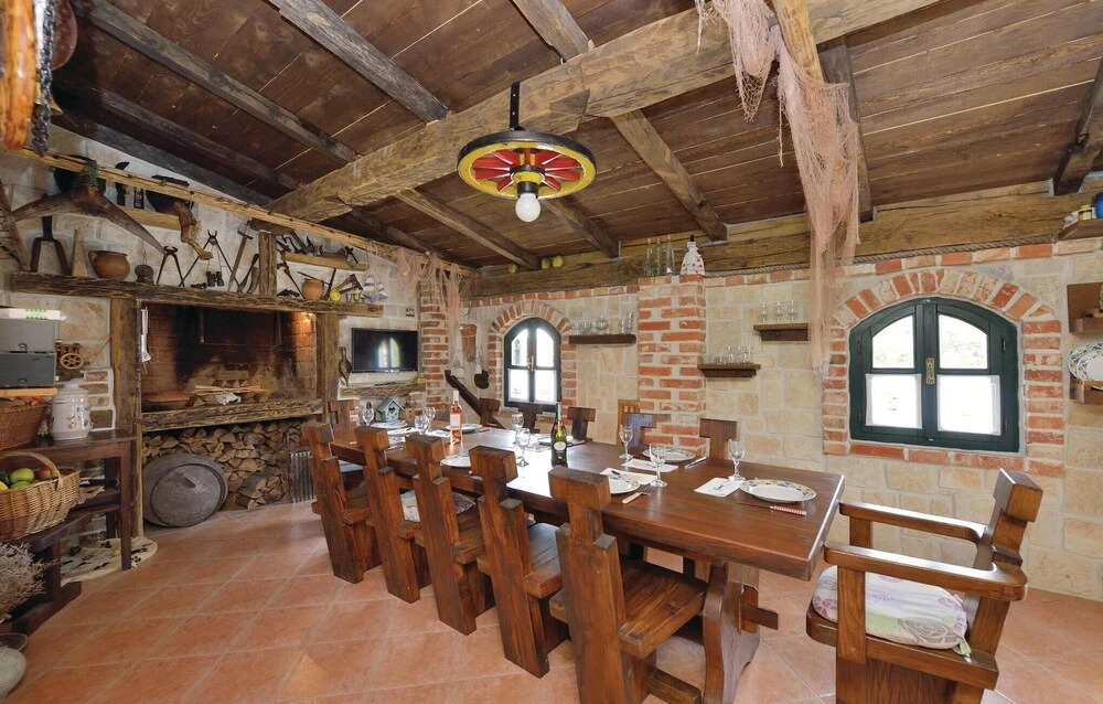 Gorgeous Home In Maslenica