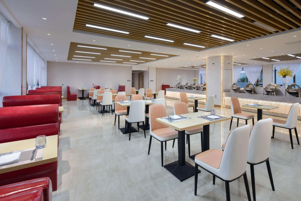 Microtel by Wyndham Lijiang