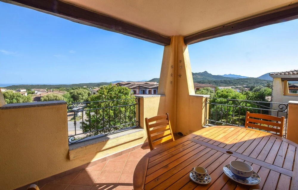 Nice Apartment in Loc. Monte Petrosu With 2 Bedrooms
