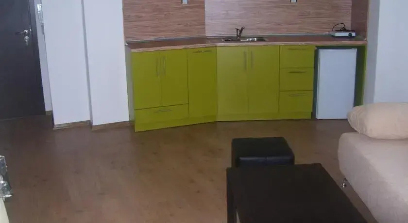 Studio Romantika