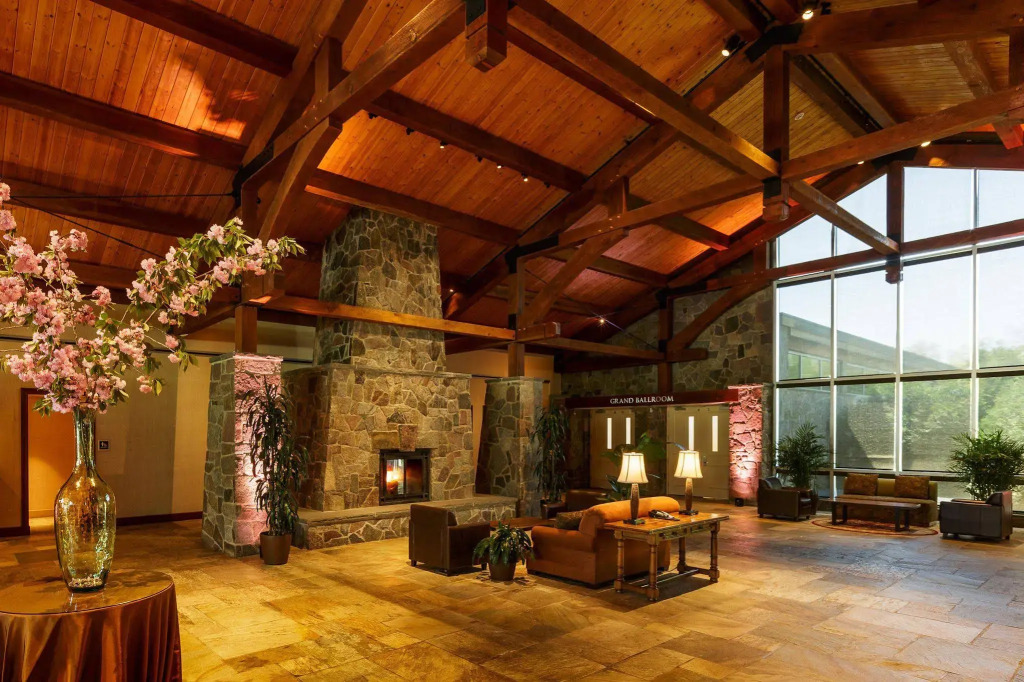 Sleepy Hollow Hotel