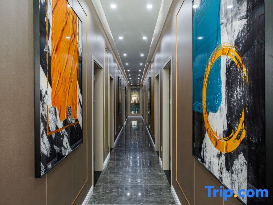 Zhongshan Tianzhicheng Theme Apartment