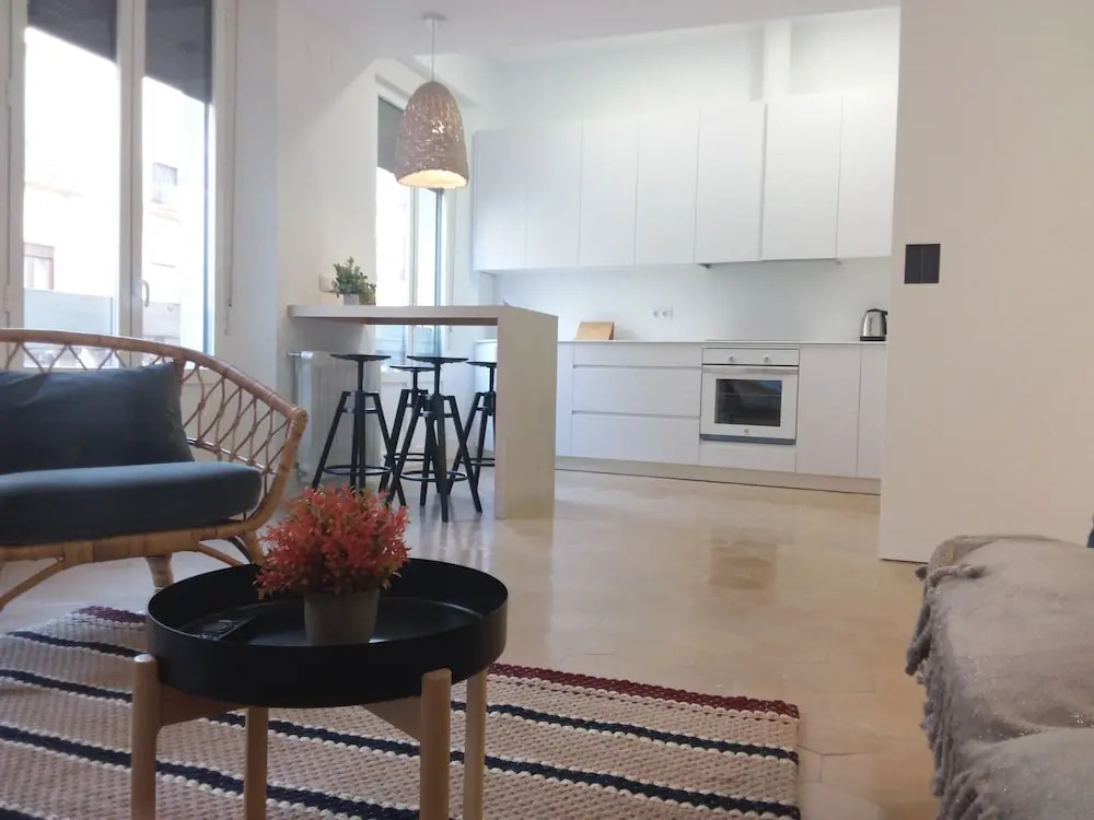 Deluxe Cruz Conde Apart. 2 Dorm. 2 Baños