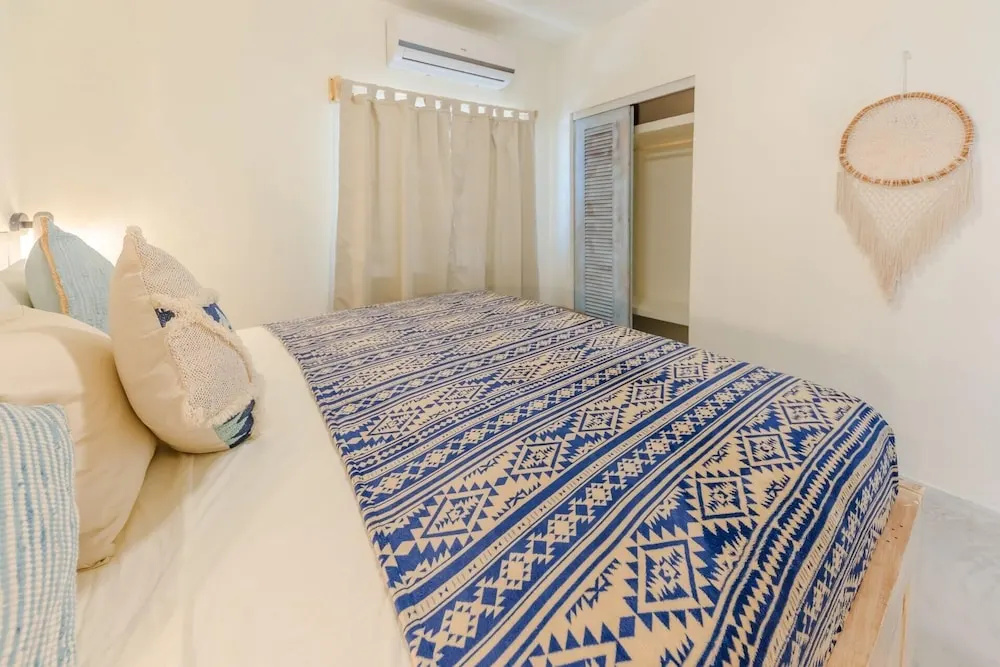 Babylon Beach Resort