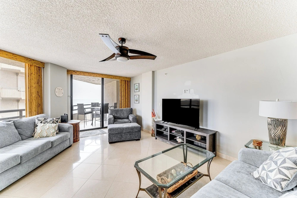 Daytona Beach Shores Condo w/ Oceanfront Pool!