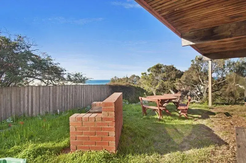 Breezy Bay Views