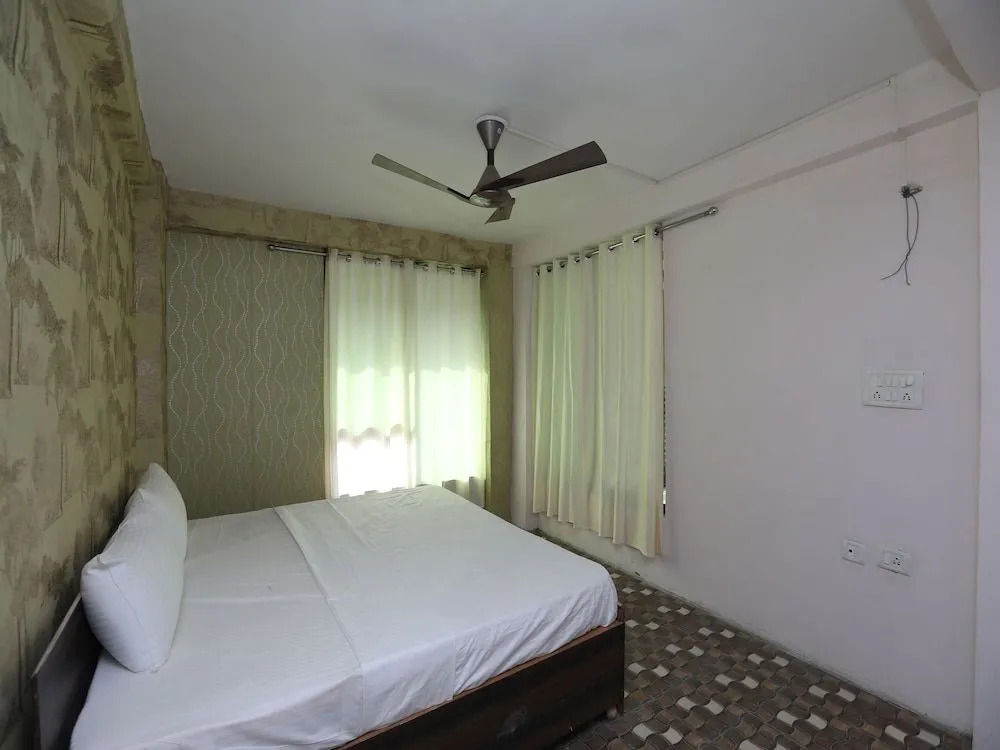 Hotel Tejasvi by OYO Rooms