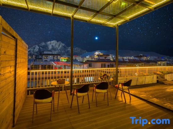 Mijian | Komorebi Qixi · Nianji Rizhao Jinshan Scenic Vacation Apartment (Old Town of Lijiang)
