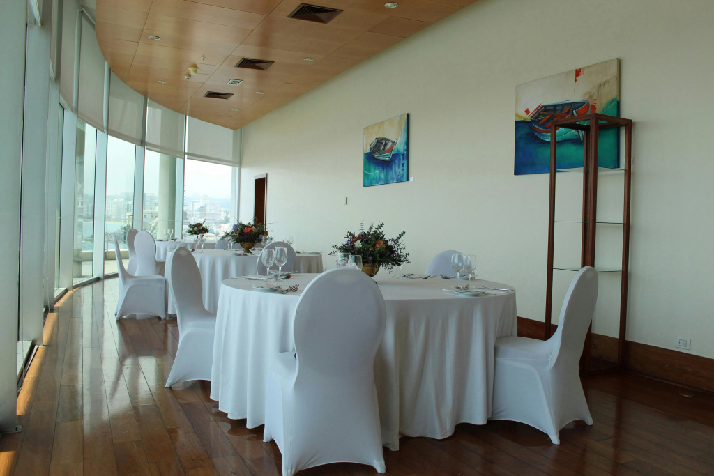 Sheraton Miramar Hotel & Convention Center