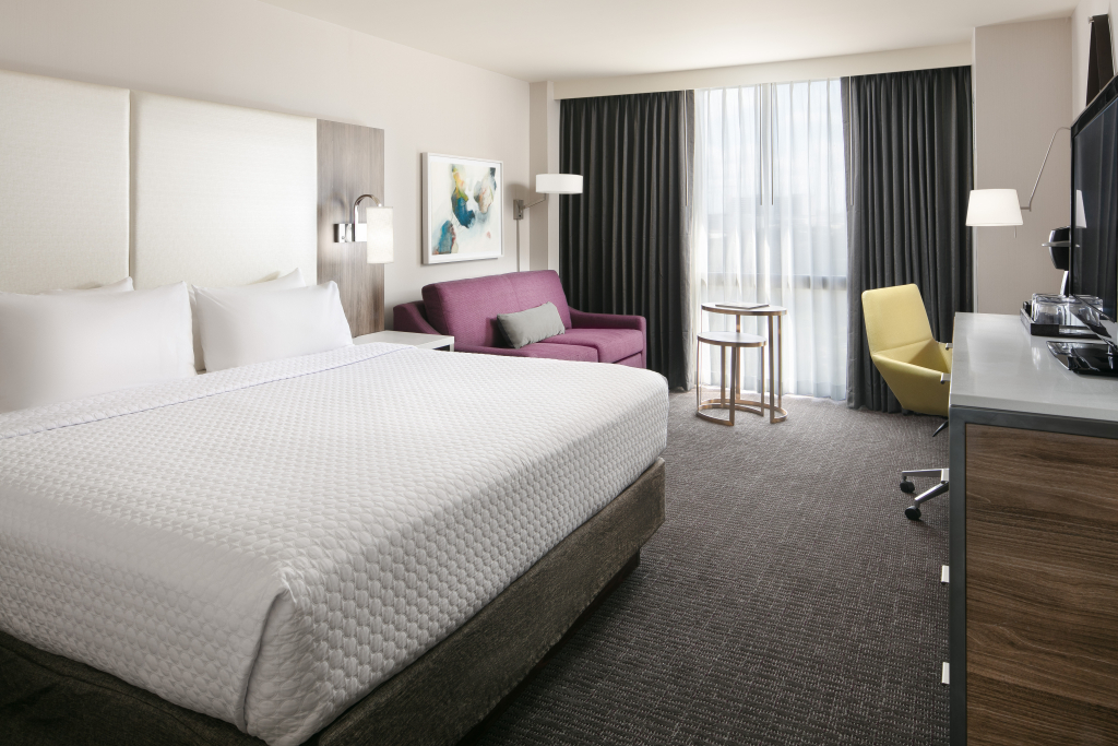 Crowne Plaza Dallas Market Ctr - Love Field, an IHG Hotel