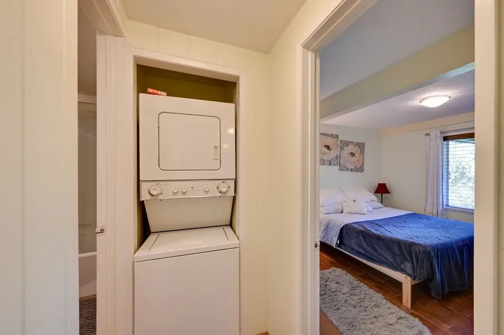 La Mesa Vacation Rental ~ 12 Mi to San Diego!