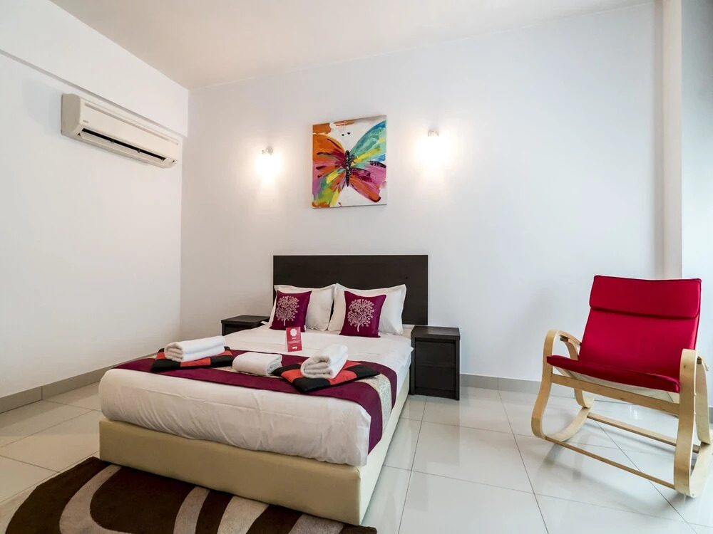 OYO 295 Aster Hotel