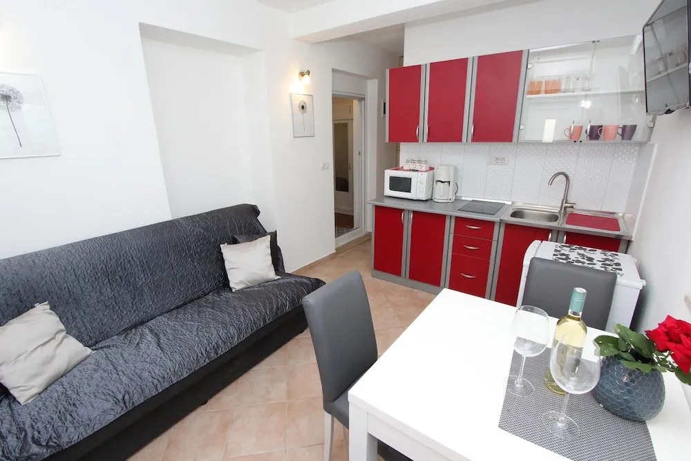 Apartments Tena
