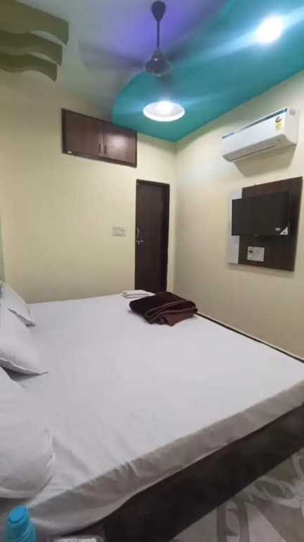 Hotel Priyanshi Palace