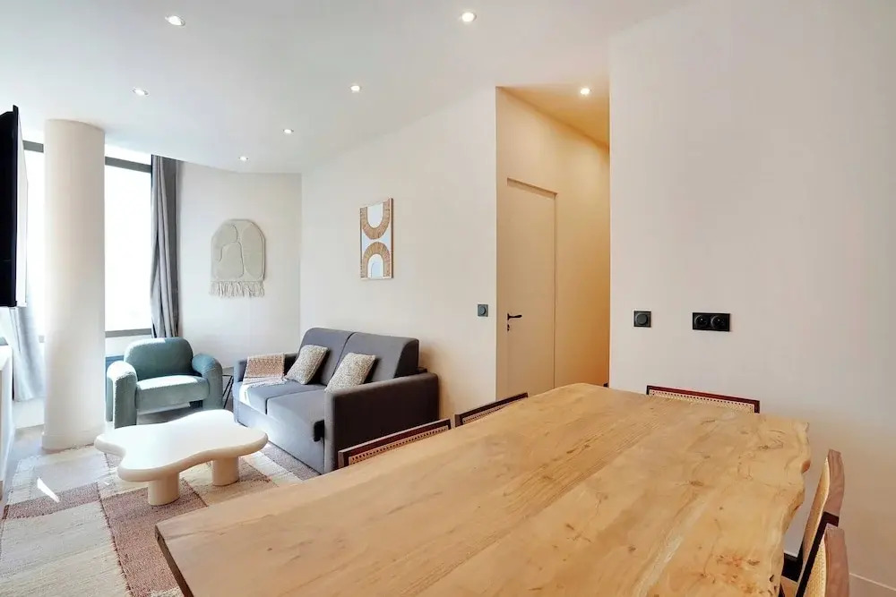 Refurbished Apartment - 2bd/8p - Place D'italie