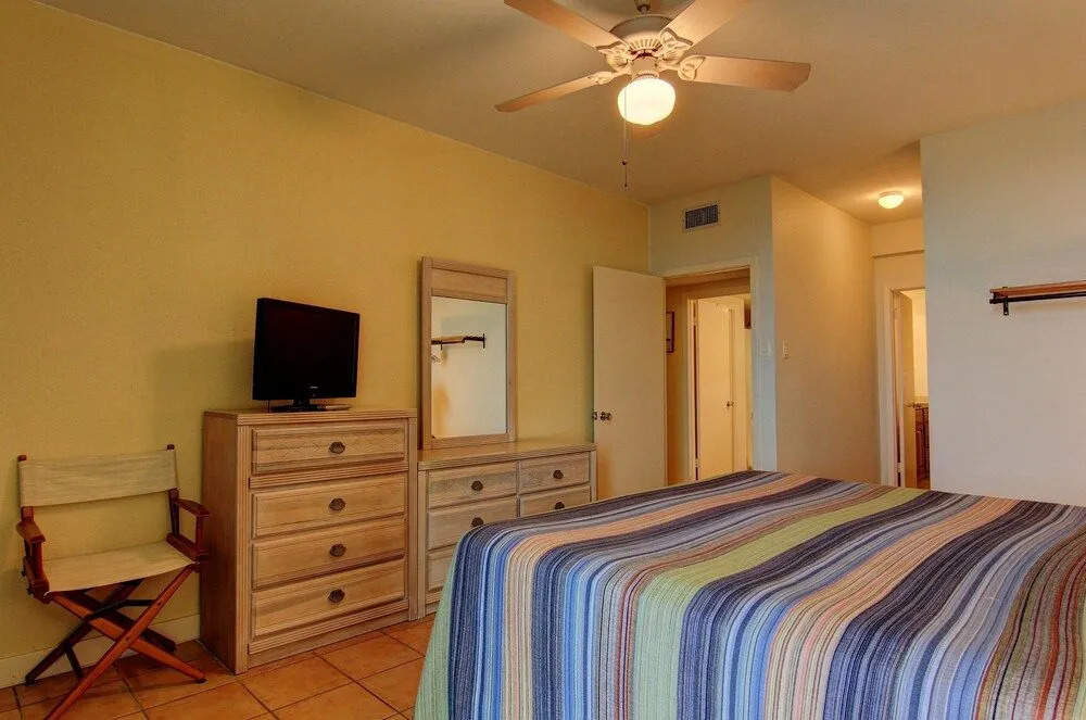 Channelview 207