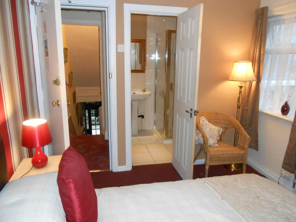 Shirley Heights Hotel