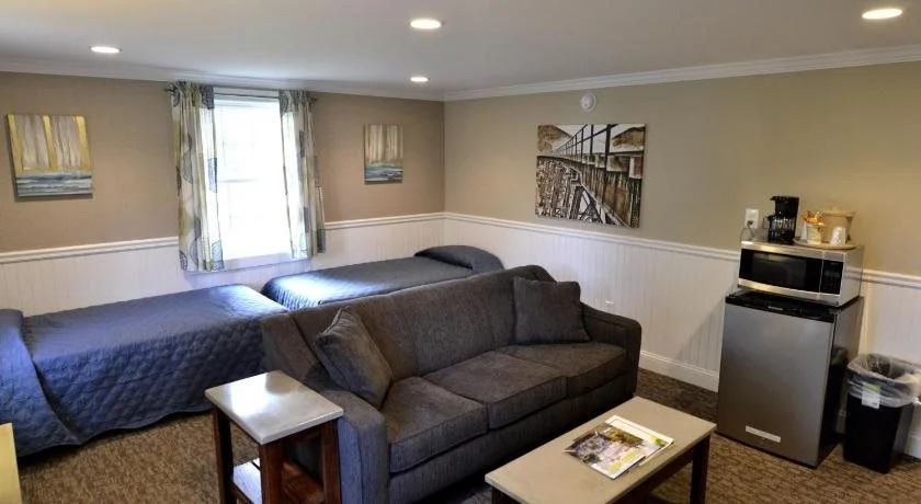 New England Inn & Lodge