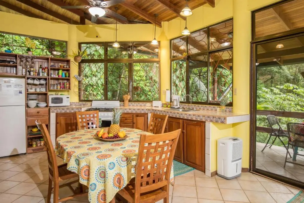 Kiskadee Casa