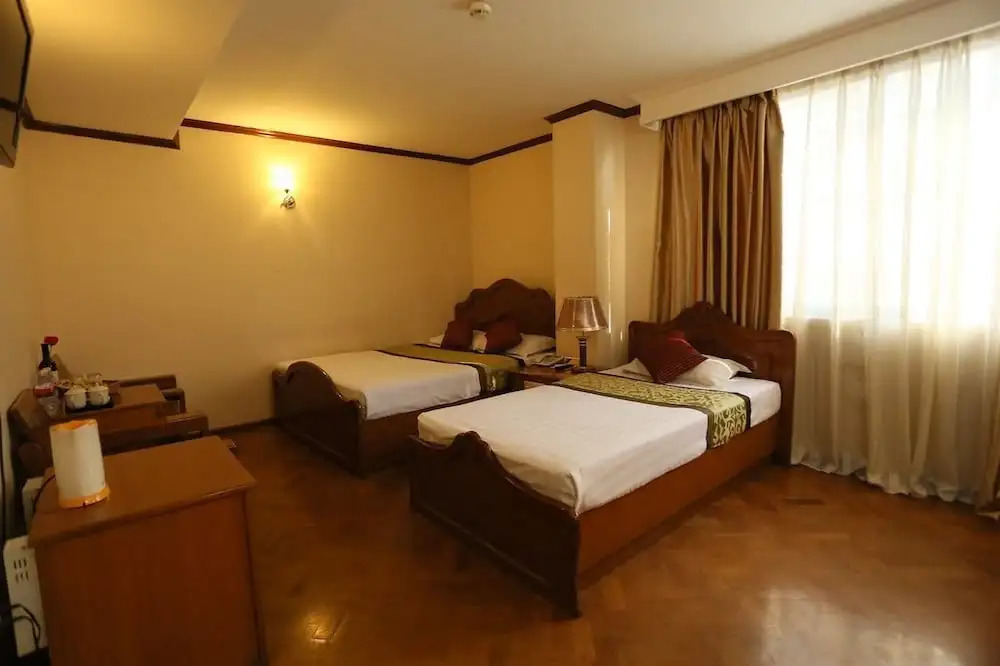Royal Power Hotel