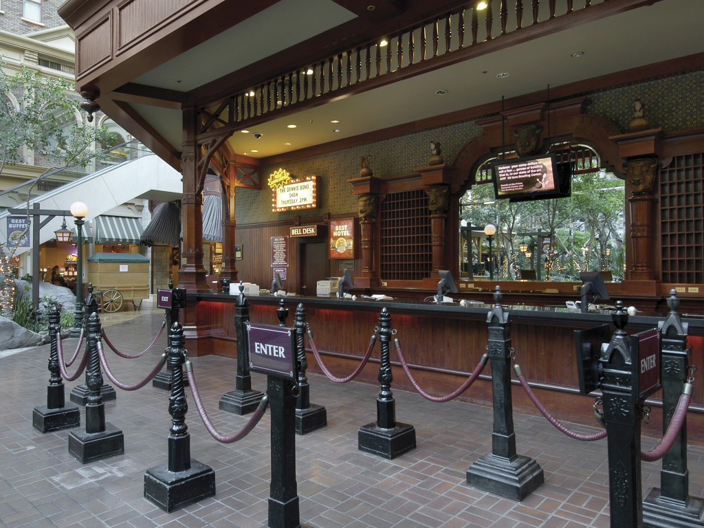 Sam's Town Hotel & Gambling Hall