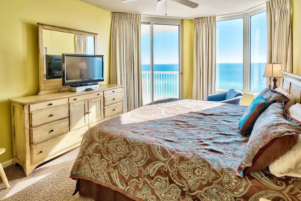 Silver Beach Towers 1002E 668815 by RedAwning