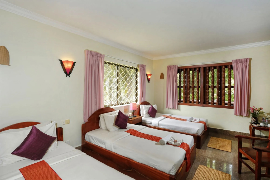 Golden Mango Inn