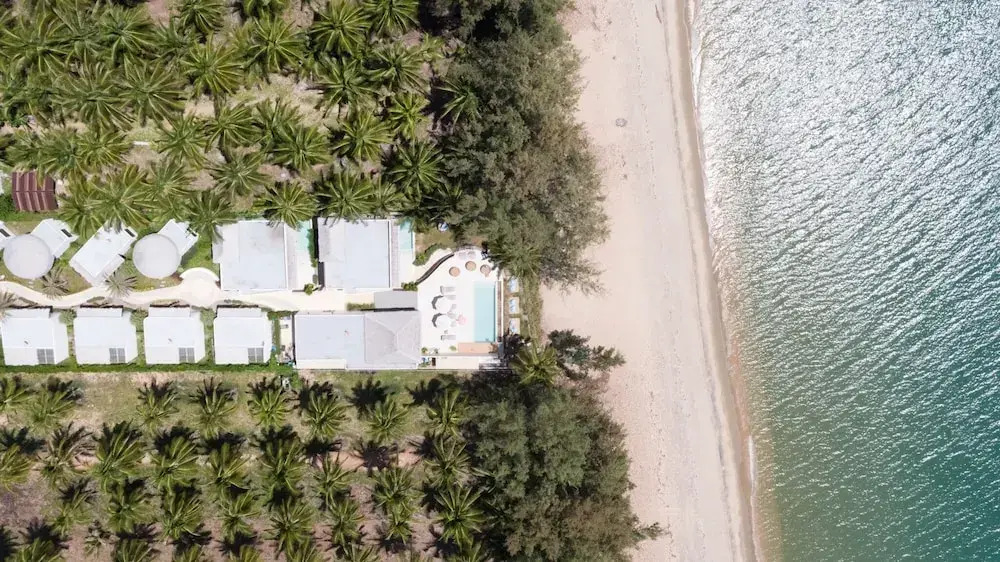 Resto Sea Resort - Baan Krut