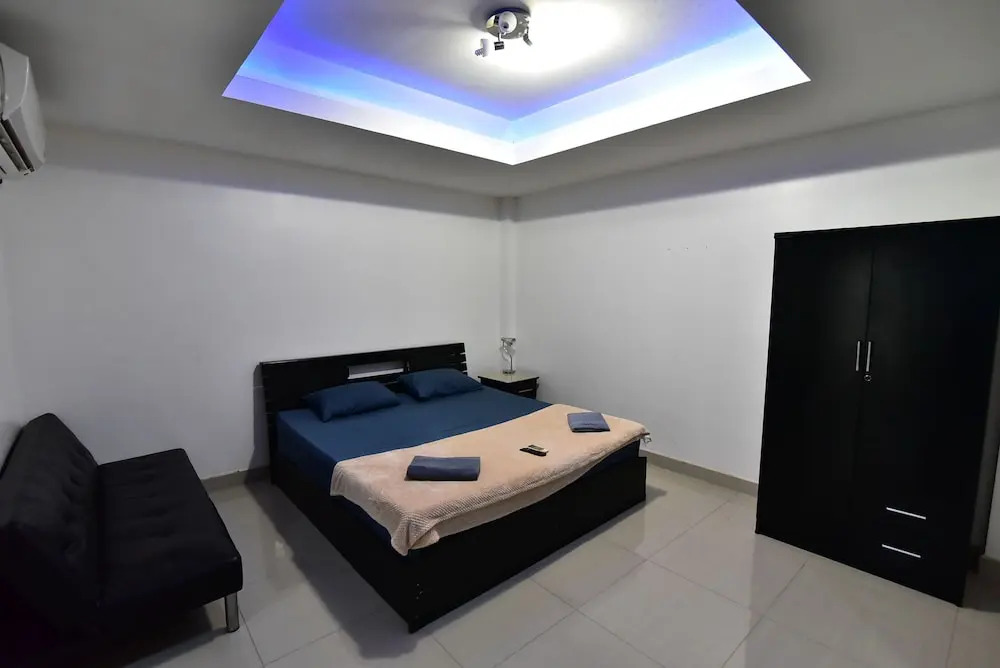 French Connection Hotel