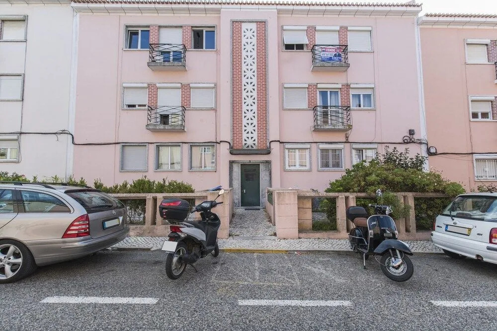 Garden House in Alvalade