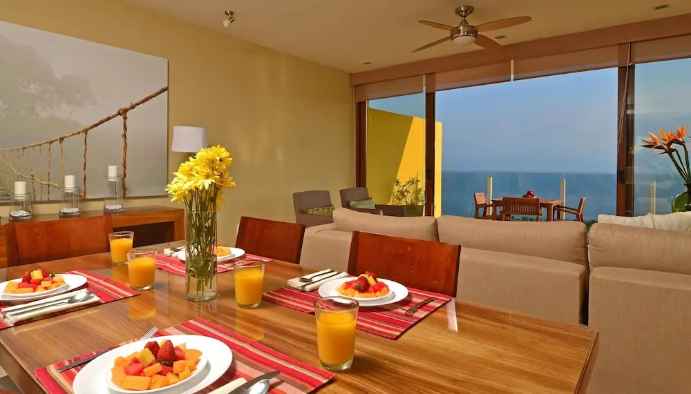 Amura 604-B Alamar - 2 Br Apts