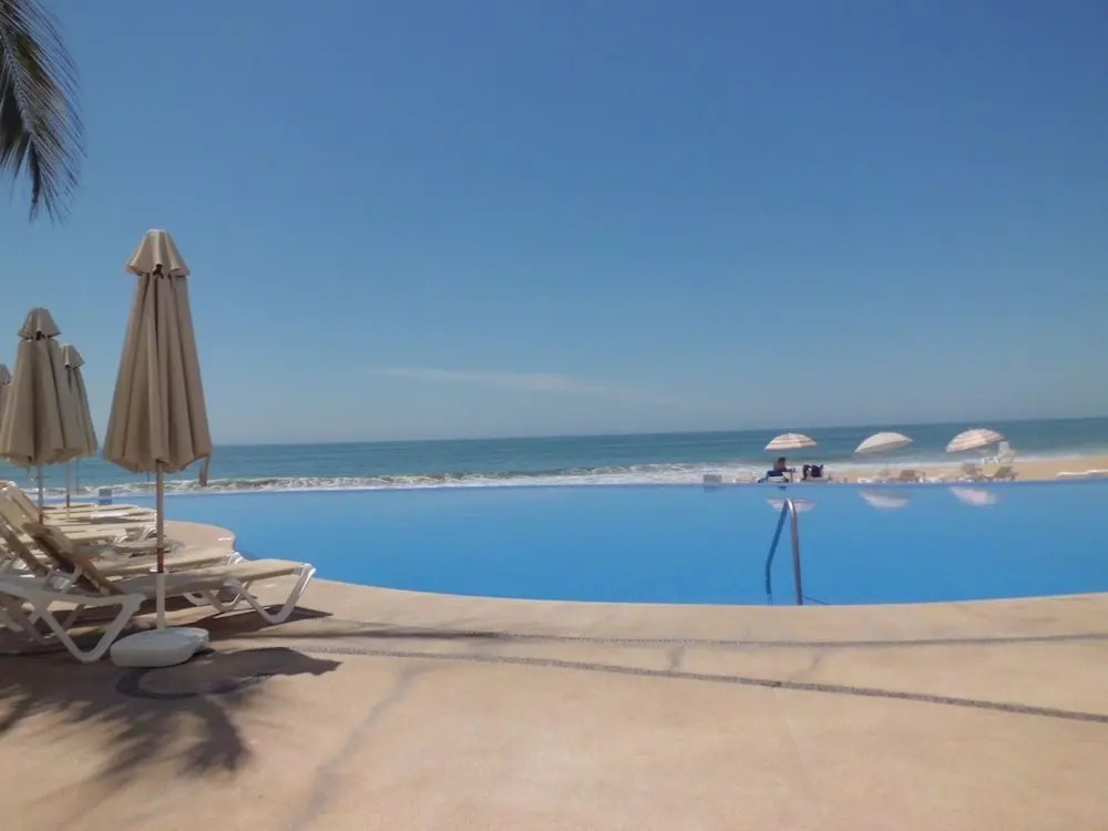 Condo Royal 605