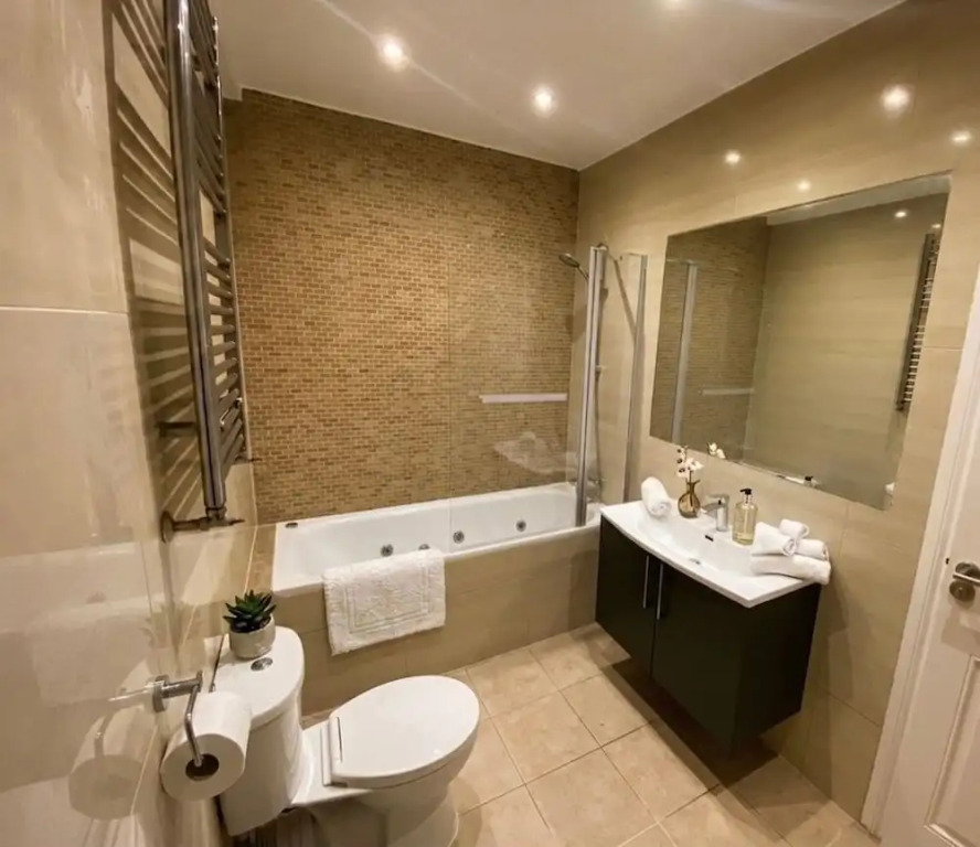 Boswell Elite Two Bed Apartment