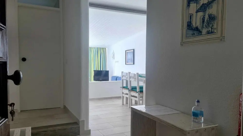 Albufeira With Terrace sea Views 5 min to Beach 21