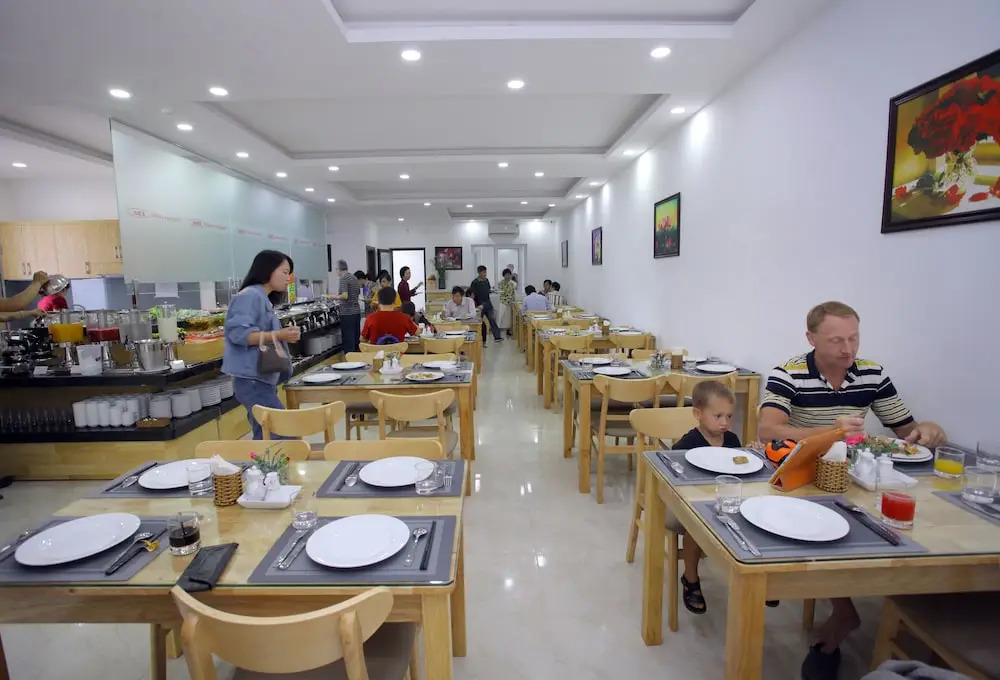 Mihaco Apartments and Hotel