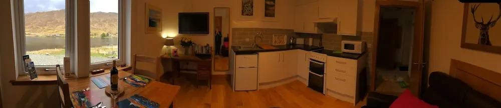 Lochedge Lodge