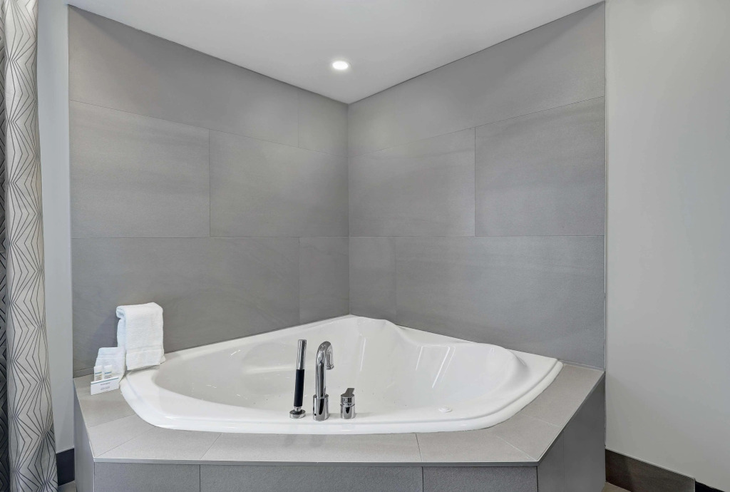 Homewood Suites by Hilton London Ontario