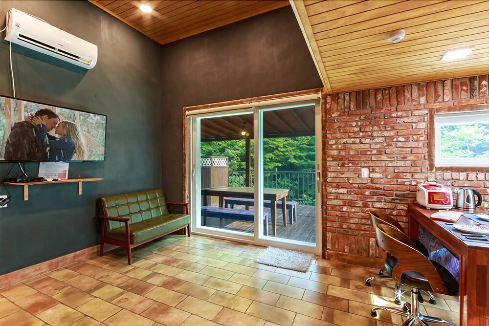 Gyeongju Rosso House Pension