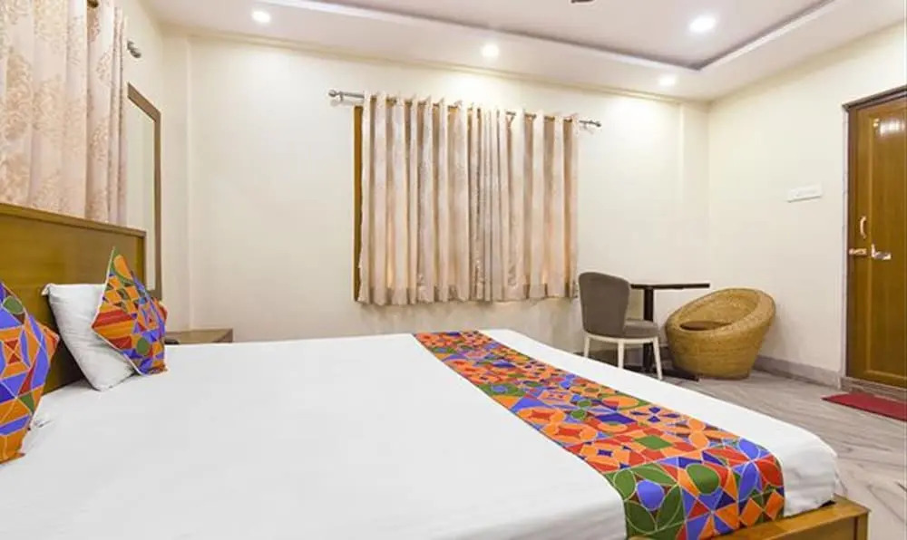 Fabhotel The Er Suites
