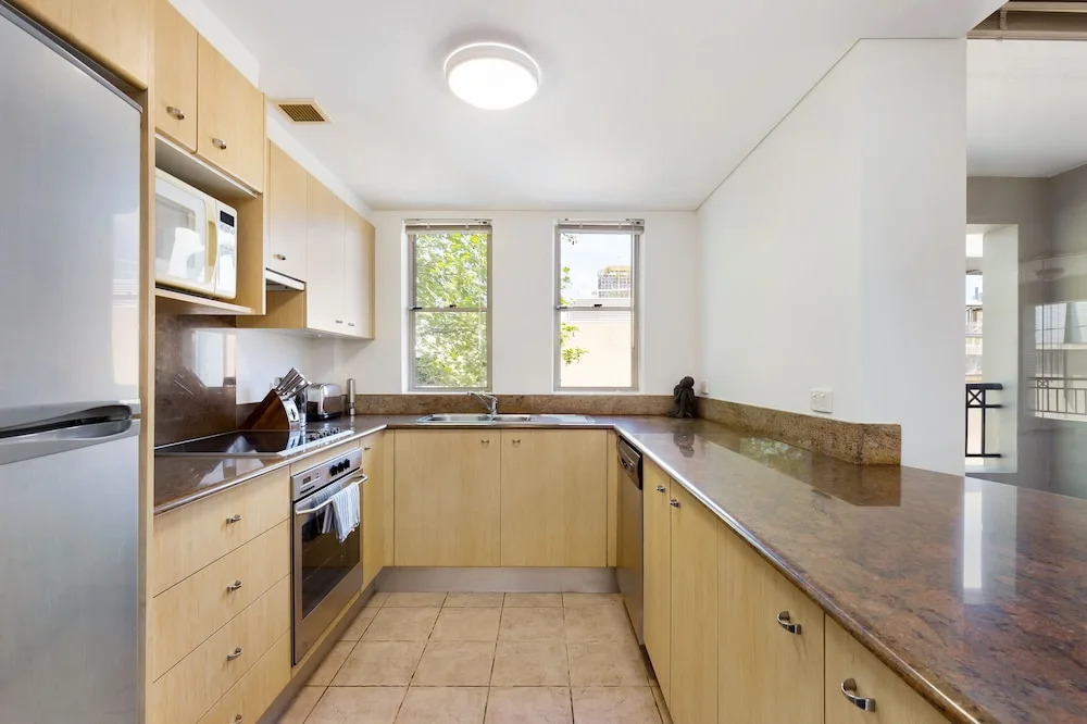 Woolloomooloo Modern Apartment 12 BRK