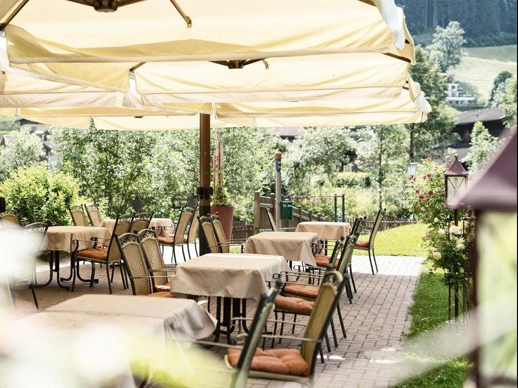 Hotel Bergzeit