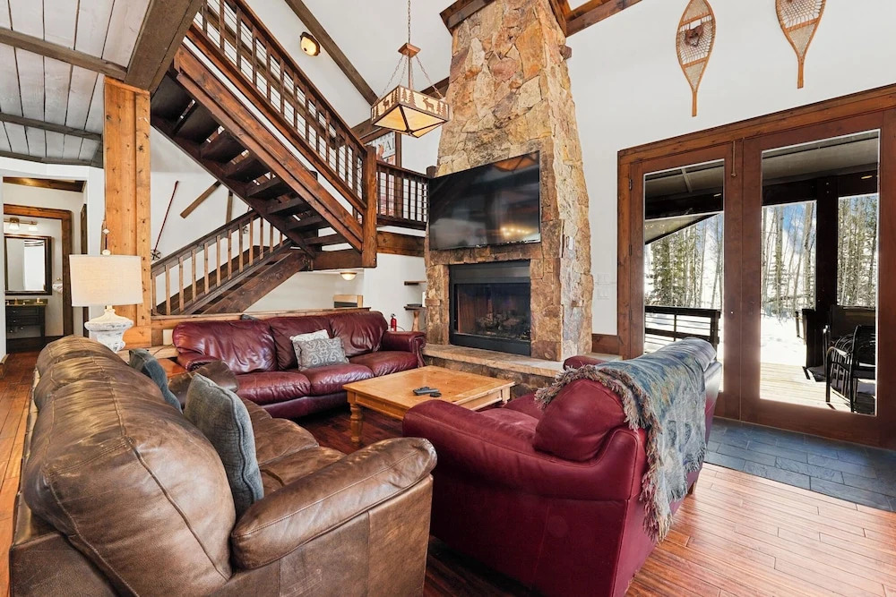Soda Ridge 1608 by Summit County Mountain Retreats