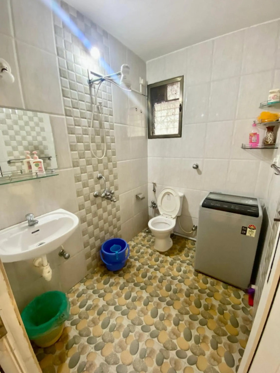 Stay by the Benaulim Beach Goa 2bhk Flat with Lift