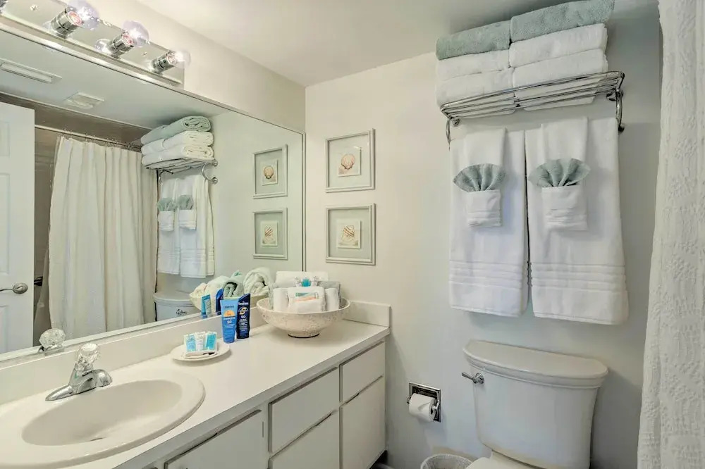 Stuart Condo at Beachfront Resort w/ Ocean Views