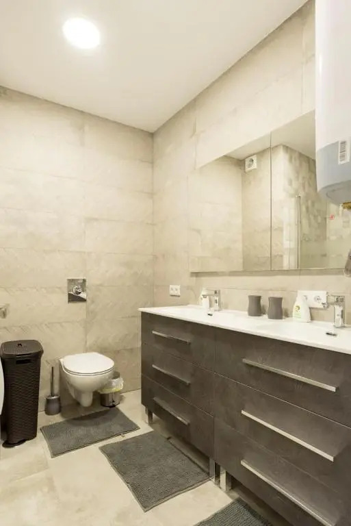 Dream House Rooms Malaga - Habitacion en el apartemento