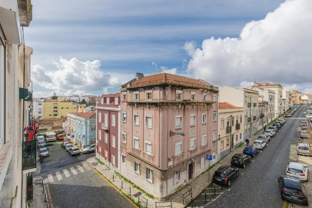 Graceful 2BDR Duplex Apartment by LovelyStay