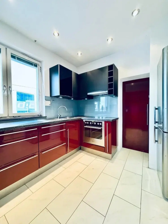 Cozy 7BR Villa Near Blumengarten