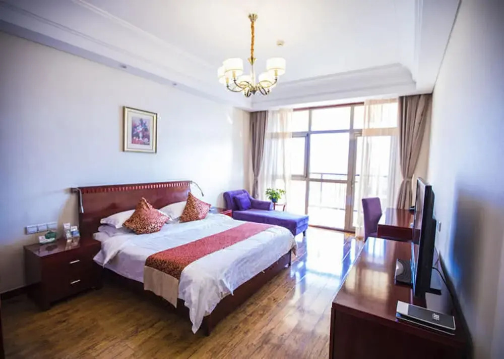 Qingdao Mt. South on the Water  Hotel