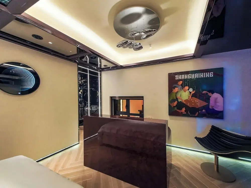 Space Design Hotel