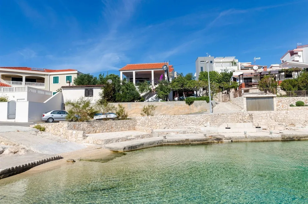 Apartment Marina